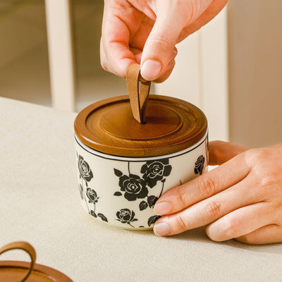 Convenient Microwavable Food Container with Elegant Floral Design Ceramic Storage Jar