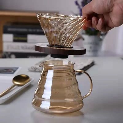 Brown Borosilicate Glass Pour over Coffee Machine with Transparent Dripper and Pot Set