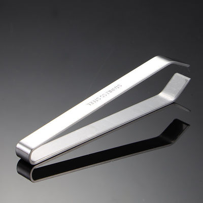 Composite Materials Fishbone Remover Tool for Accurate Bone Extraction in Kitchen