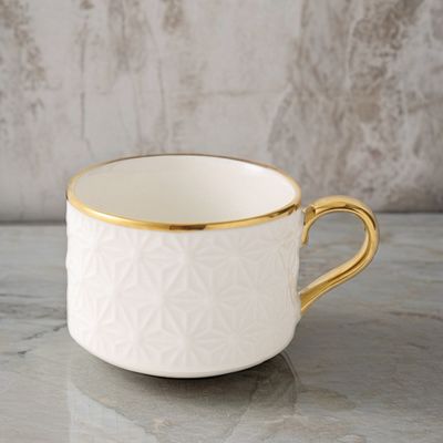 Modern Nordic Tea Cup Set in Luxury Bone with Customized Color and Bamboo Utensils