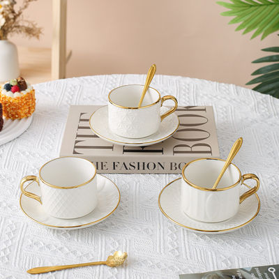 Modern Nordic Tea Cup Set in Luxury Bone with Customized Color and Bamboo Utensils