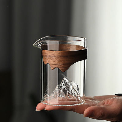 240ml Glass Cup for Tea Milk Water in Hotels Customized Color and Transparent Design