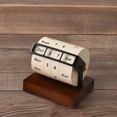 Electric Format Perpetual Calendar Wheel Small Size Curve Design for Office Decoration