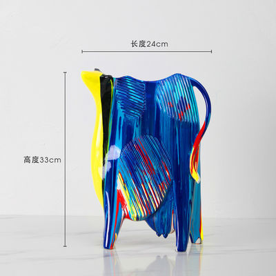 Customized Size Camouflage Design Resin Horse Sculpture for Congratulatory Occasions