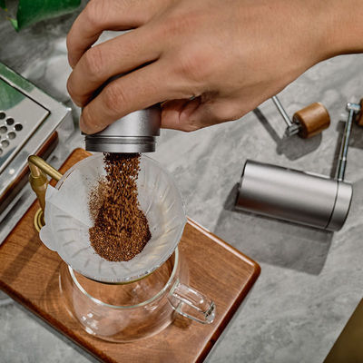 Modern Design Style Ceramic Burr Manual Coffee Bean Grinder with Adjustable Settings