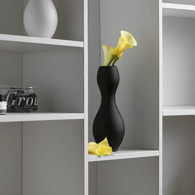 Classical Style Modern Indoor Decoration Vase for Home and Office Tabletop Display