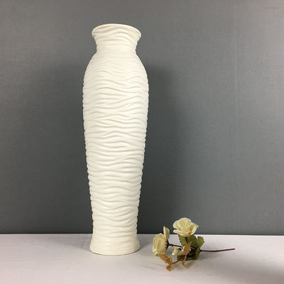 Add a Touch of Elegance to Your Home with this Nordic Modern Ceramic Flower Vase