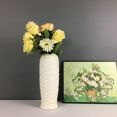 Add a Touch of Elegance to Your Home with this Nordic Modern Ceramic Flower Vase