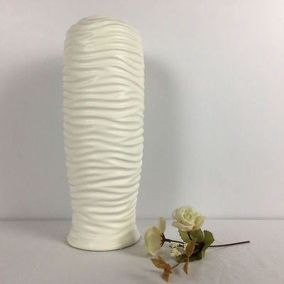 Add a Touch of Elegance to Your Home with this Nordic Modern Ceramic Flower Vase