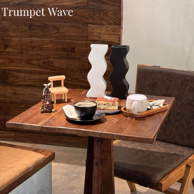 Customized Color Post-modern Ceramic Vase for Home Ornaments and Fresh Arrangements