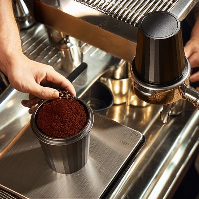 Baristas' Favorite Customized Stainless Steel Coffee Powder Cup with Foam Milk Function