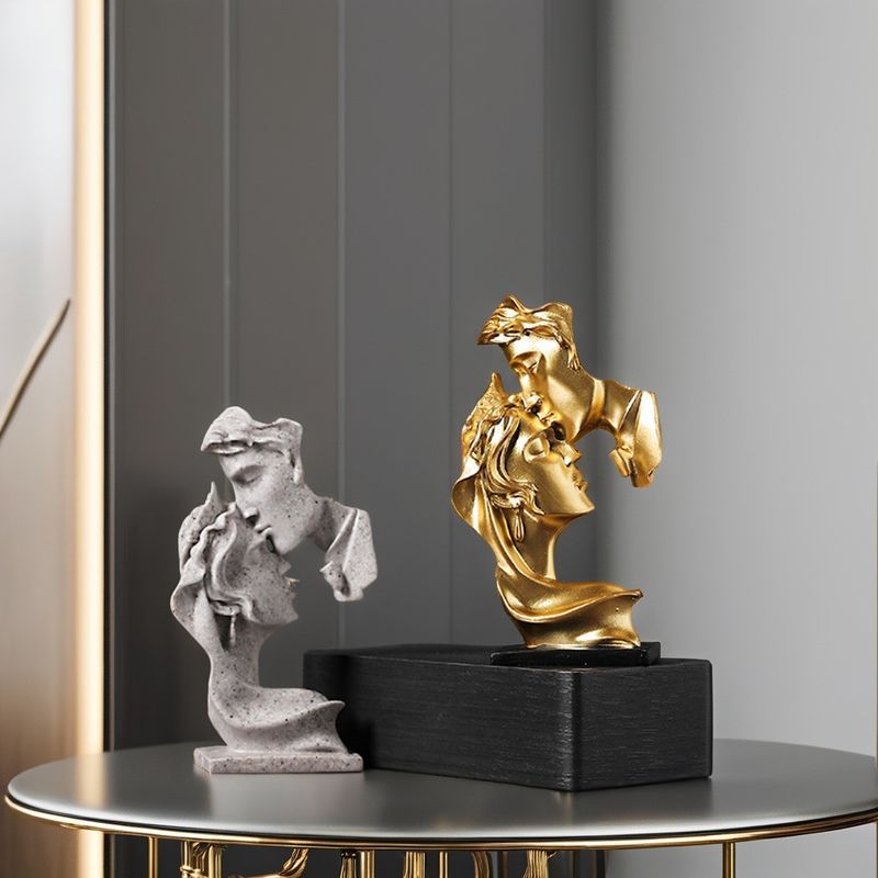 Handcrafted Bamboo and Resin Masterpiece The Thinker Statue for Home Decoration Pieces