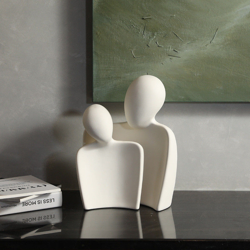 Modern Bamboo-Integrated Porcelain Lovers Statue Abstract Art Figurine for Home Decor