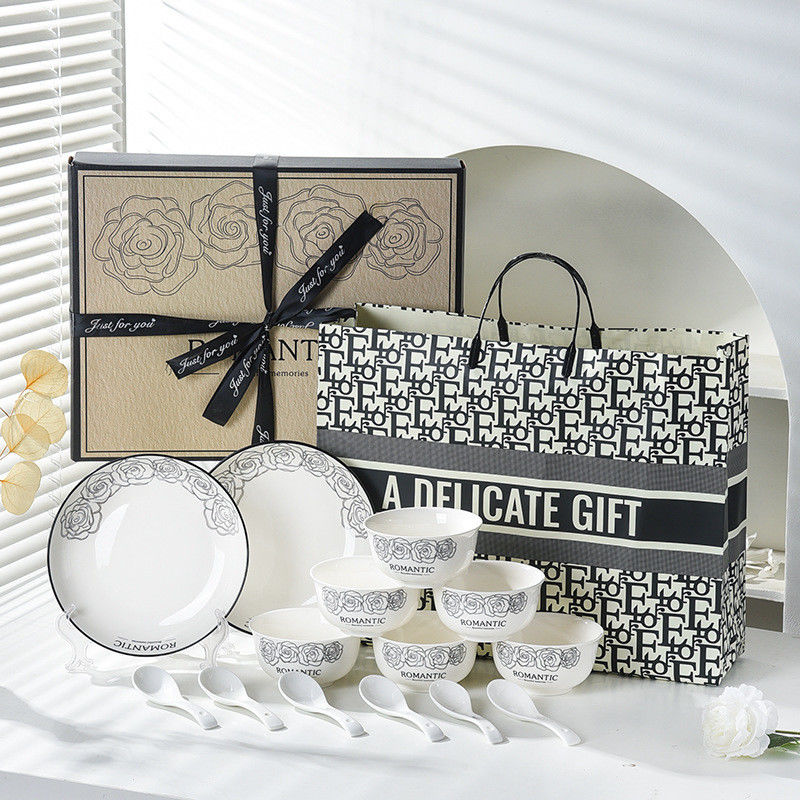 Cute Bowls Plates Dishes Customized Stoneware Tableware Set for Kitchen Custom Size