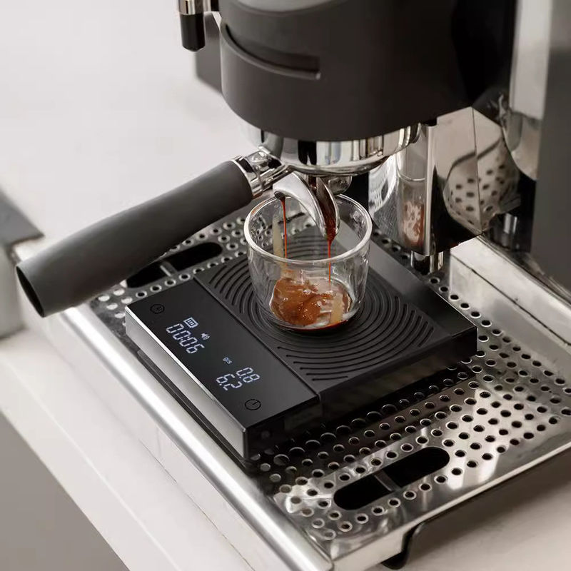 Upgrade Your Kitchen with This High Density Black Mirror Design Coffee Weighing Scale