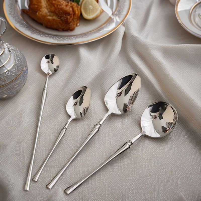 Luxury On-glazed Technique 24-Piece Stainless Steel Flatware Set for Fine Dining